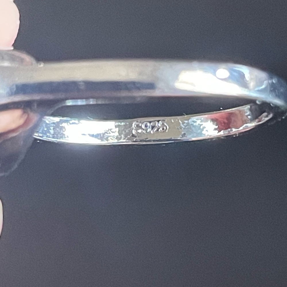 round opal stone ring - Picture 9 of 9